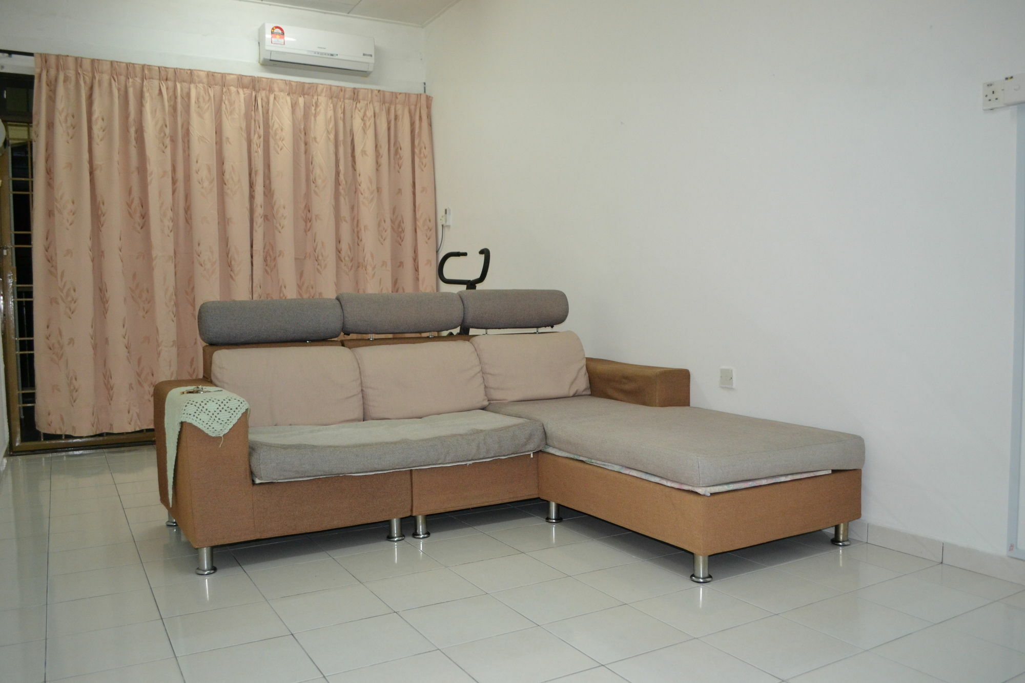 Sakura Homestay Kampar Bagian luar foto